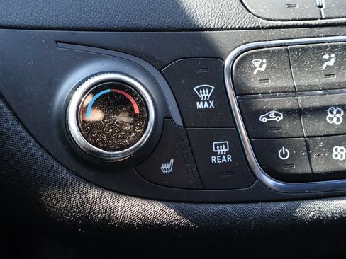 Used 2023 Chevrolet Malibu LT FWD image 23