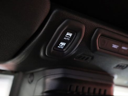 Used 2021 Jeep Wrangler Unlimited Rubicon w/ Trailer Tow Package image 35