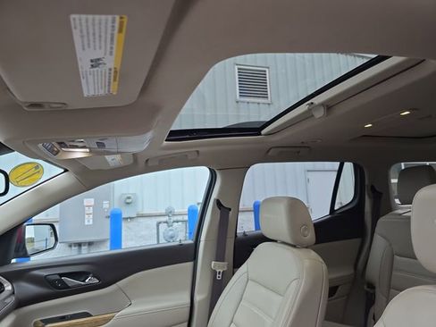 Used 2017 GMC Acadia Denali w/ Technology Package image 21