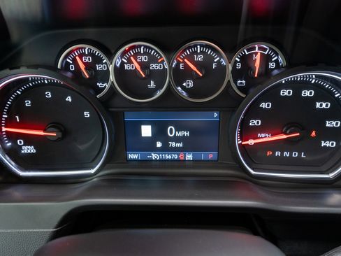 Used 2021 Chevrolet Silverado 2500 LTZ w/ LTZ Convenience Package image 30