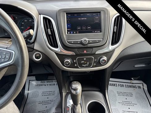 Used 2020 Chevrolet Equinox LS w/ LS Convenience Package image 23