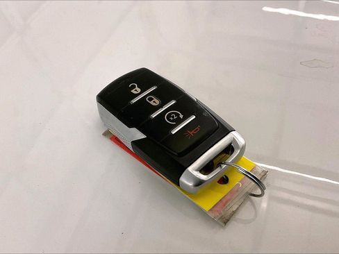 Used 2021 RAM 1500 Big Horn image 9