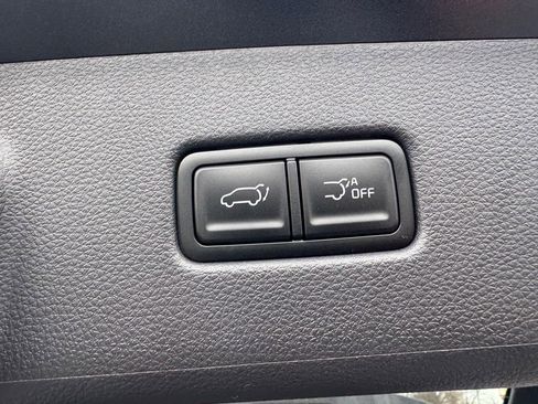 New 2026 Kia Carnival EX image 8