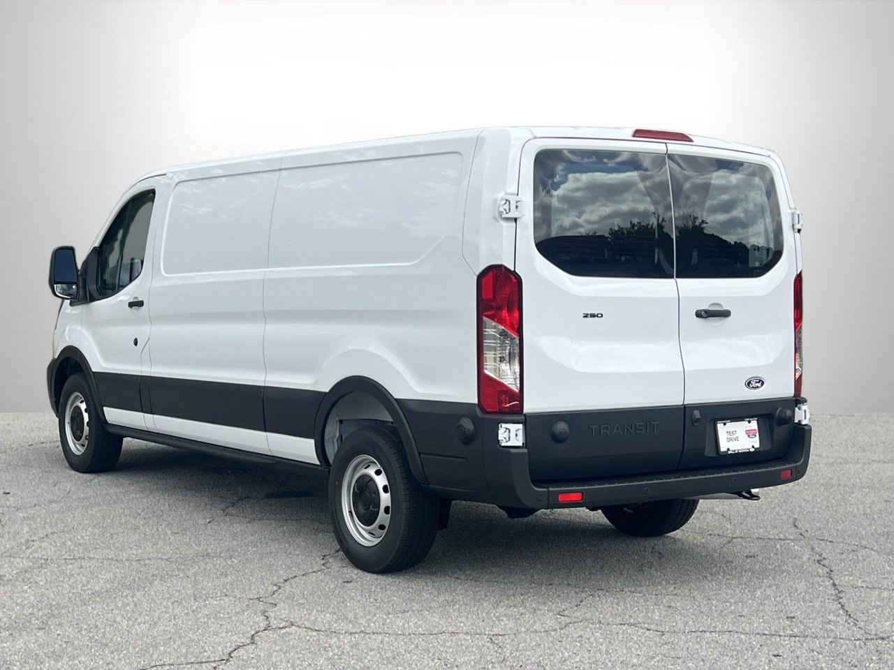New 2027 Ford Transit 250 Low Roof w/ Load Area Protection Package RWD image 21