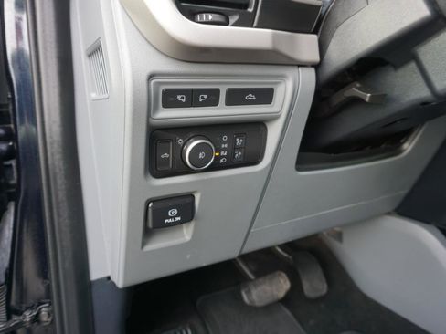 Used 2021 Ford F150 XLT w/ Equipment Group 302A High image 10