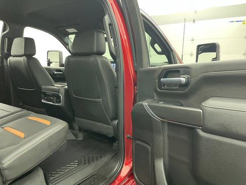 Used 2022 GMC Sierra 2500 AT4 w/ Gooseneck/5TH Wheel Package AWD/4WD image 35
