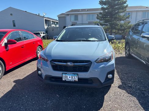 Used 2019 Subaru Crosstrek 2.0i Limited w/ Moonroof Package w/Navigation AWD/4WD image 2