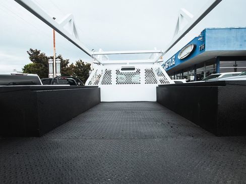 Used 2020 Ford F350 XL w/ Power Equipment Group image 12