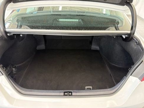 Used 2024 Toyota Camry SE FWD image 8