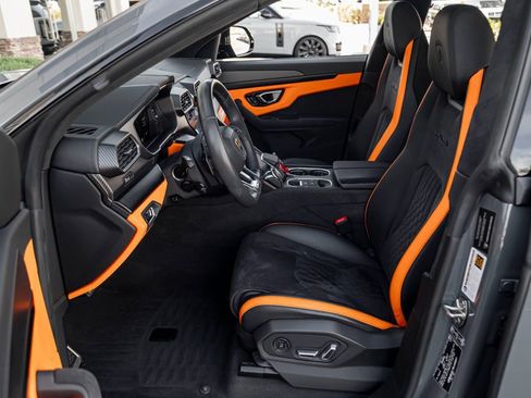 Used 2024 Lamborghini Urus S image 13