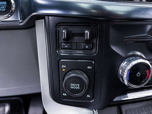 Used 2022 Ford F150 Limited AWD/4WD image 5