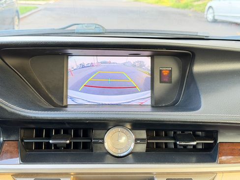 Used 2015 Lexus ES 350 w/ Luxury Package FWD image 67