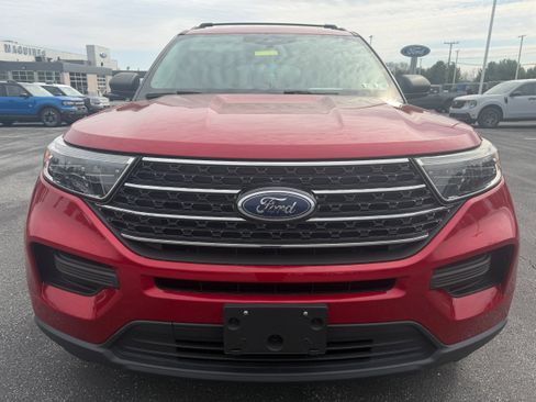 Used 2020 Ford Explorer XLT w/ Comfort Package image 6