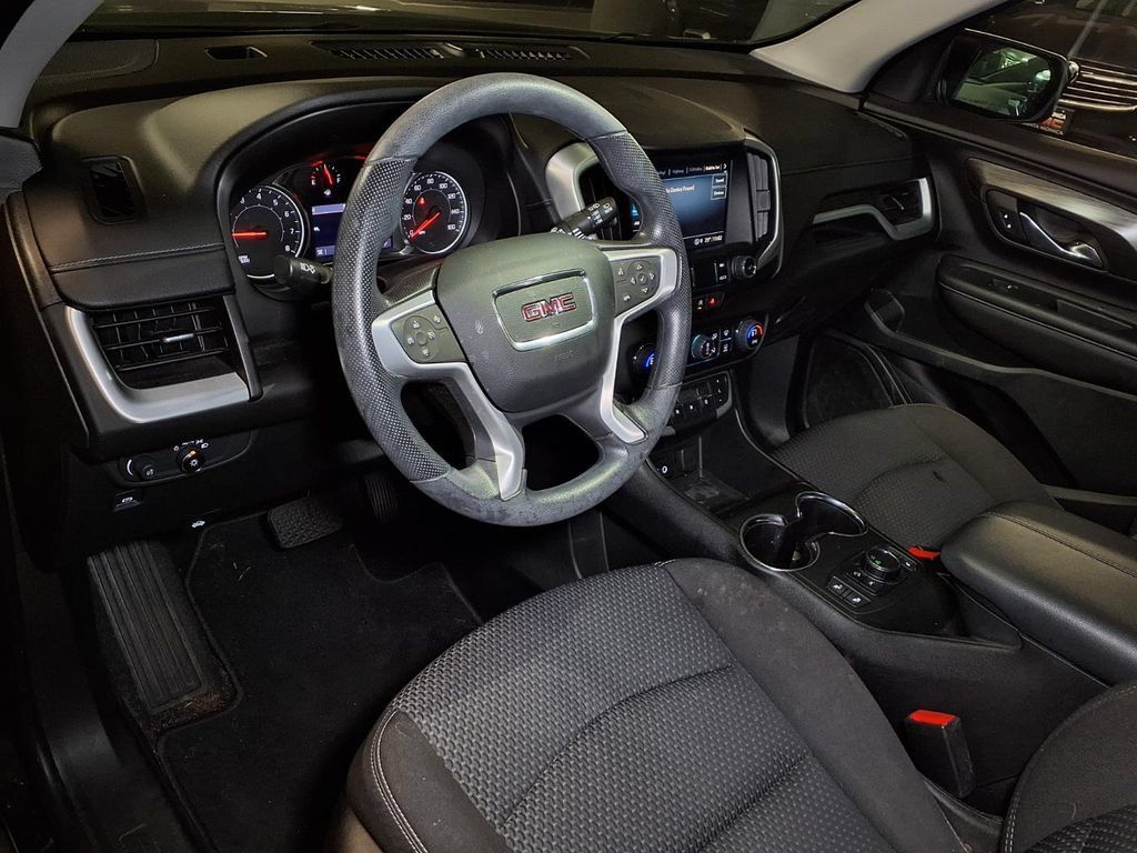 Certified 2022 GMC Terrain SLE w/ Driver Convenience Package FWD image 4