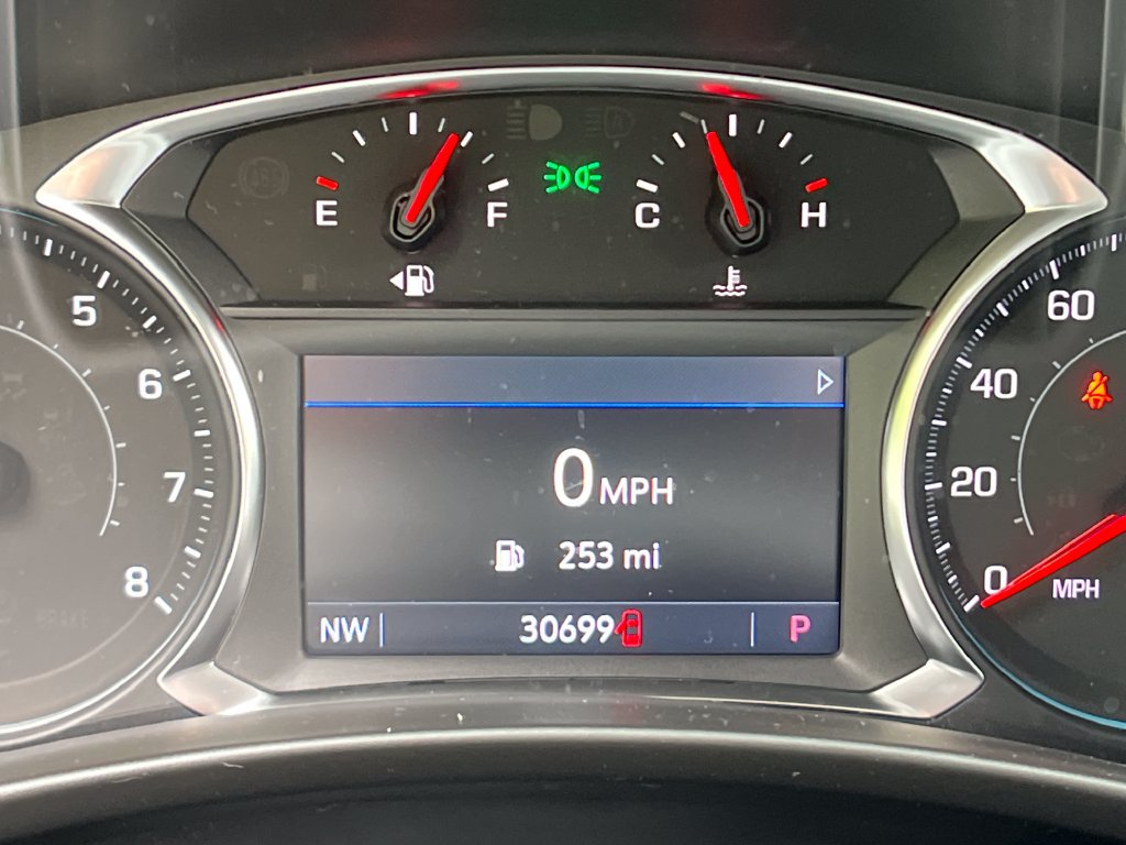 Used 2024 Chevrolet Equinox LT AWD/4WD image 15