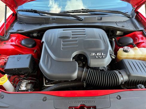 Used 2022 Dodge Charger SXT image 32