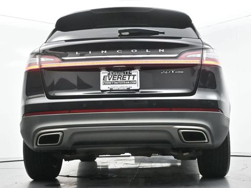 Used 2020 Lincoln Nautilus Reserve AWD/4WD image 56