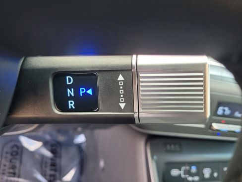 New 2026 Hyundai Kona SEL Premium image 9