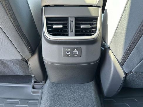 Certified 2025 Subaru Legacy Premium w/ Popular Package #1 AWD/4WD image 12