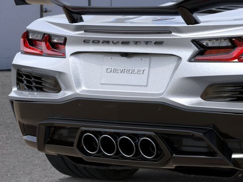 New 2026 Chevrolet Corvette Z06 w/ Z07 Performance Package RWD image 26