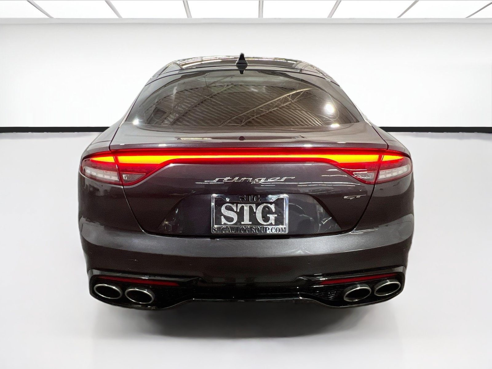 Used 2022 Kia Stinger GT1 w/ Red Interior Color Package RWD image 5