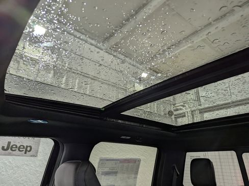 New 2025 Ford F150 Raptor image 28