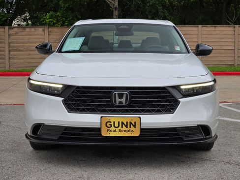Certified 2025 Honda Accord SE image 8