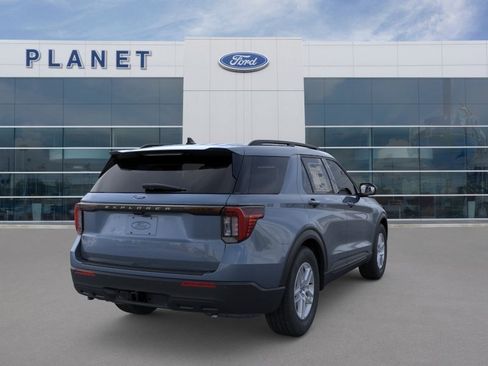 New 2026 Ford Explorer Active RWD image 10