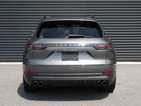 Used 2020 Porsche Cayenne S AWD/4WD image 28