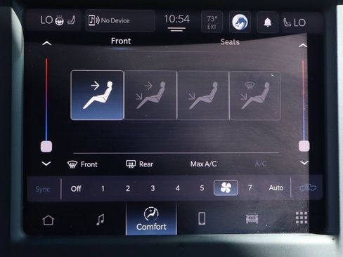 Used 2022 RAM 1500 Laramie AWD/4WD image 30