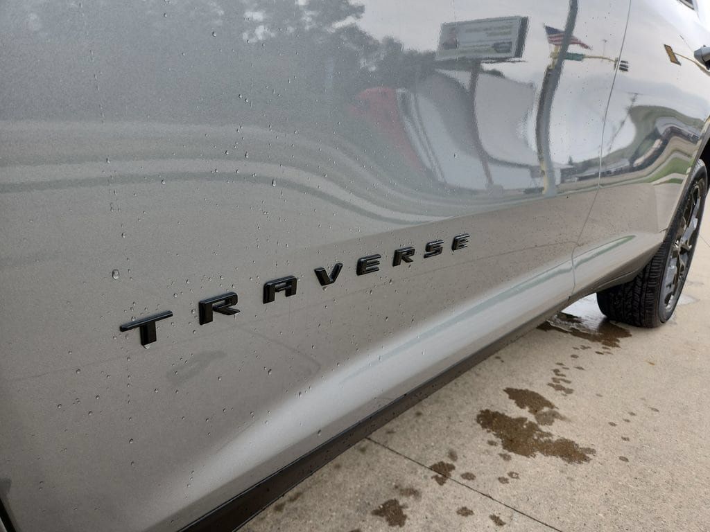 New 2026 Chevrolet Traverse LT w/ Enhanced Driving Package AWD/4WD image 33
