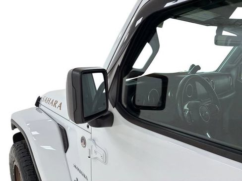 Used 2021 Jeep Wrangler Unlimited Sahara AWD/4WD image 10
