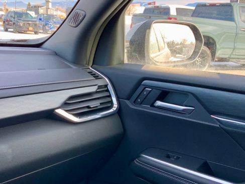 New 2026 GMC Acadia Elevation w/ LPO, Floor Liner Package image 40