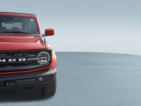 Used 2023 Ford Bronco Outer Banks image 38