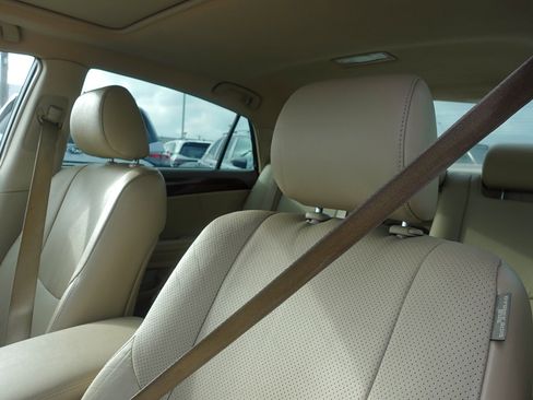 Used 2008 Toyota Avalon Limited image 10