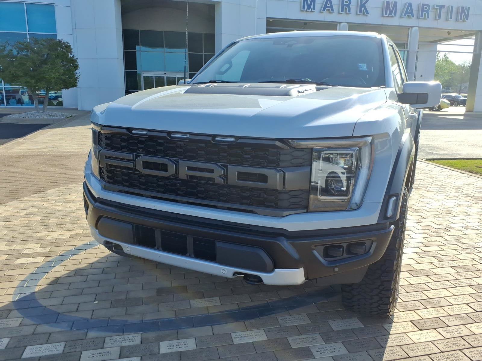 Used 2023 Ford F150 Raptor AWD/4WD image 2