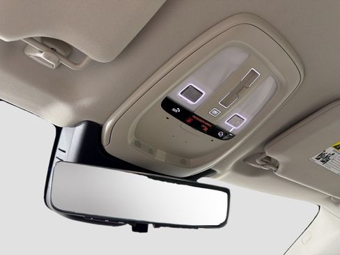 Certified 2025 Volvo XC90 T8 Plus w/ Protection Package Premier AWD/4WD image 20