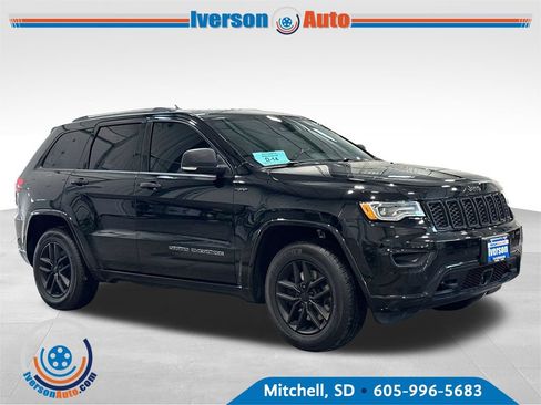 Used 2020 Jeep Grand Cherokee Overland AWD/4WD image 1