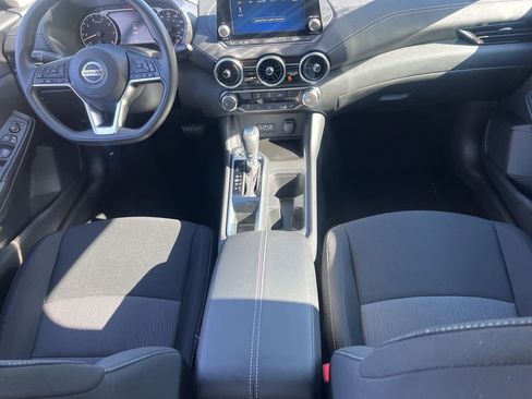 Used 2023 Nissan Sentra SV FWD image 17