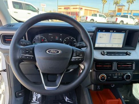 Certified 2024 Ford Maverick XLT image 12