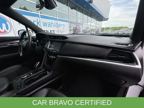 Certified 2024 Cadillac XT6 Luxury w/ LPO, Floor Liner Package AWD/4WD image 29