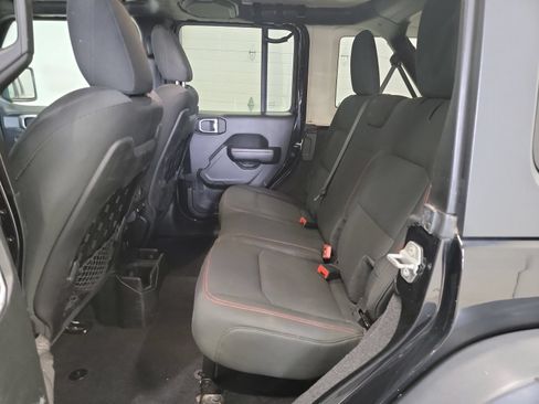Used 2021 Jeep Wrangler Unlimited Rubicon w/ LED Lighting Group AWD/4WD image 28