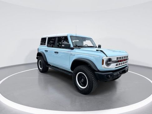 Used 2024 Ford Bronco Heritage Edition image 2