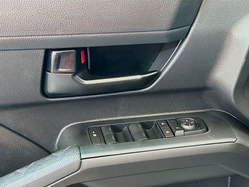 New 2025 Toyota Tacoma SR5 AWD/4WD image 18