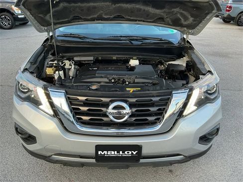 Used 2020 Nissan Pathfinder SV image 20