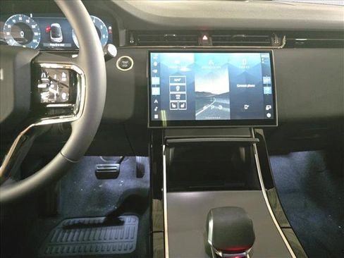 New 2026 Land Rover Range Rover Evoque S image 22