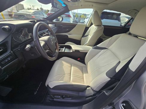 Certified 2024 Lexus ES 300h Ultra Luxury w/ Accessory Package (Z2) FWD image 22