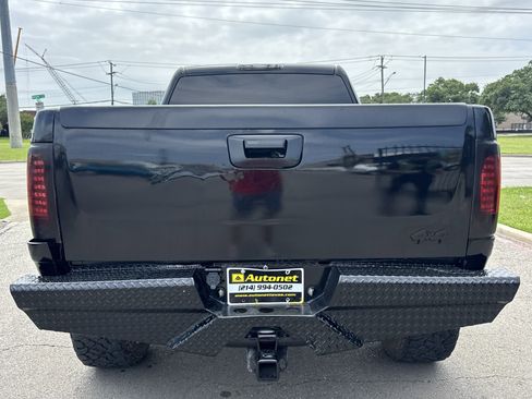 Used 2007 Chevrolet Silverado 2500 LTZ w/ Suspension Package, Off-Road AWD/4WD image 10