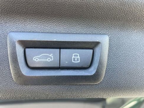 Used 2025 MINI Cooper Countryman S w/ Comfort Package Max image 9