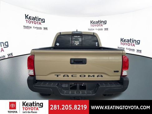 Used 2017 Toyota Tacoma SR5 w/ Tow Package image 6
